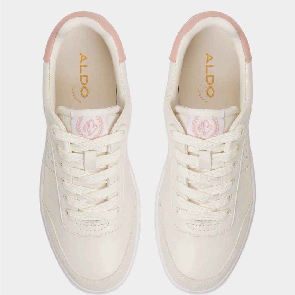 ALDO Women's Cream and Pink Sneakers Size 8.5